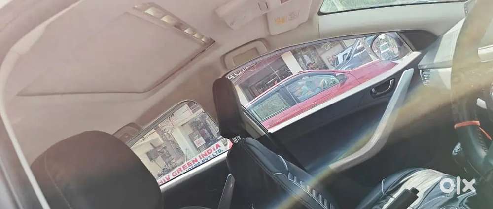 Use Karne Wala Koi Nahi Hai Mai Bahar Rahta Hu