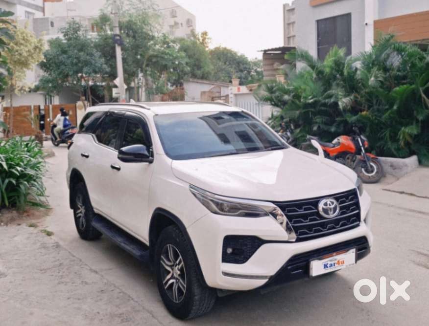 Toyota Fortuner 4x2 At 2.8 Diesel, 2022, Diesel