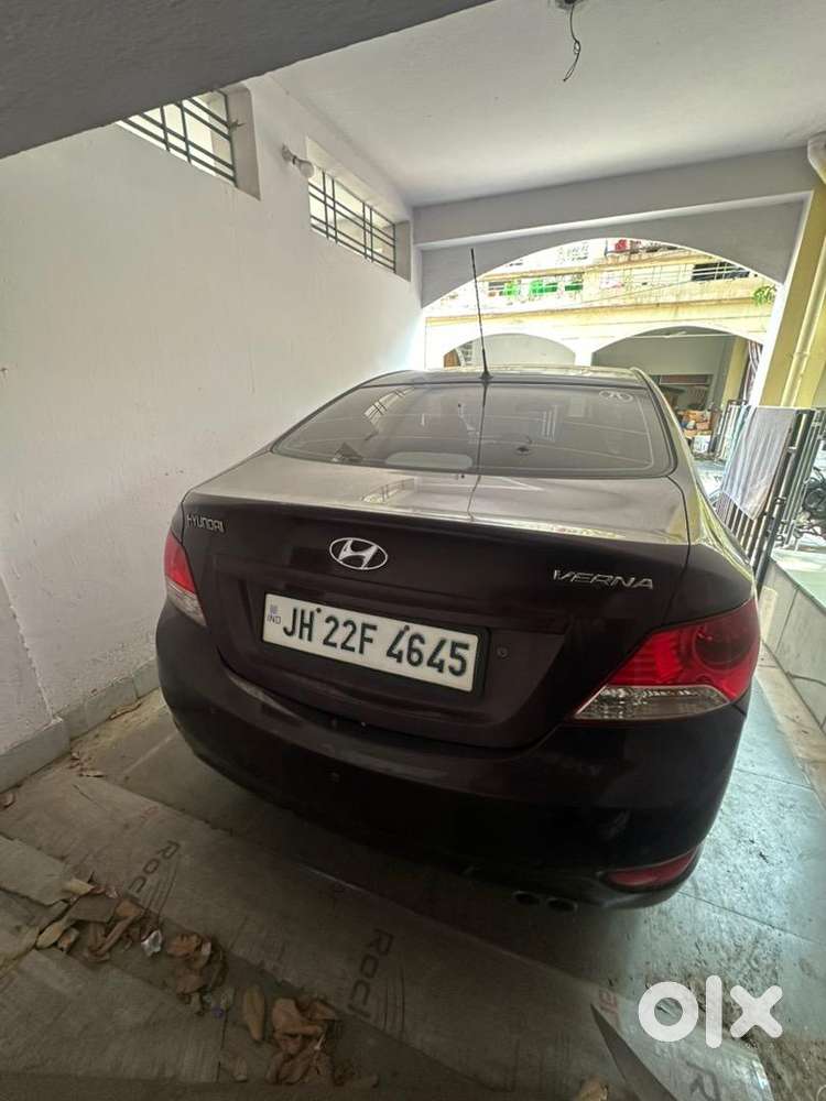 Hyundai Petrol Car 2012