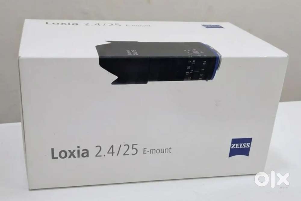 ZEISS Loxia 2.4/25 Wide-Angle Camera Lens for Sony E-mount Mirrorless