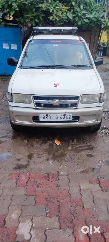 Tavear 10 Seater