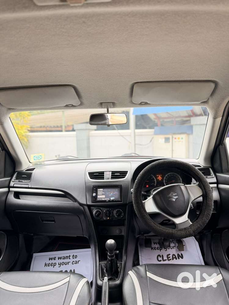Maruti Suzuki Swift Vxi + Manual, 2013, Petrol