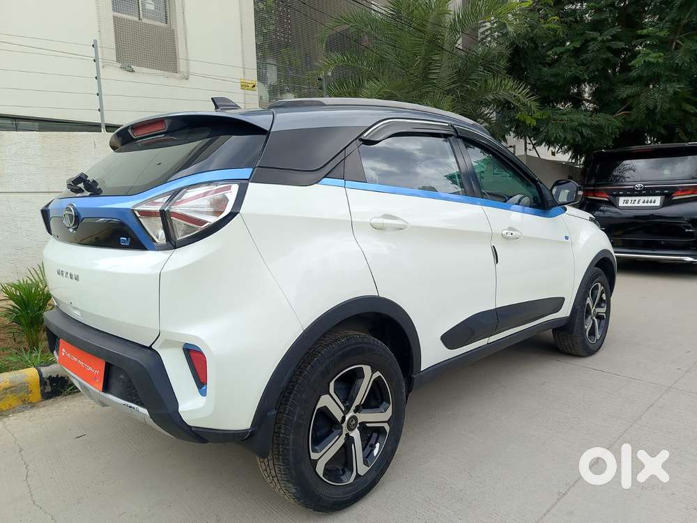 Tata Nexon Ev Xz Plus, 2022, Electric