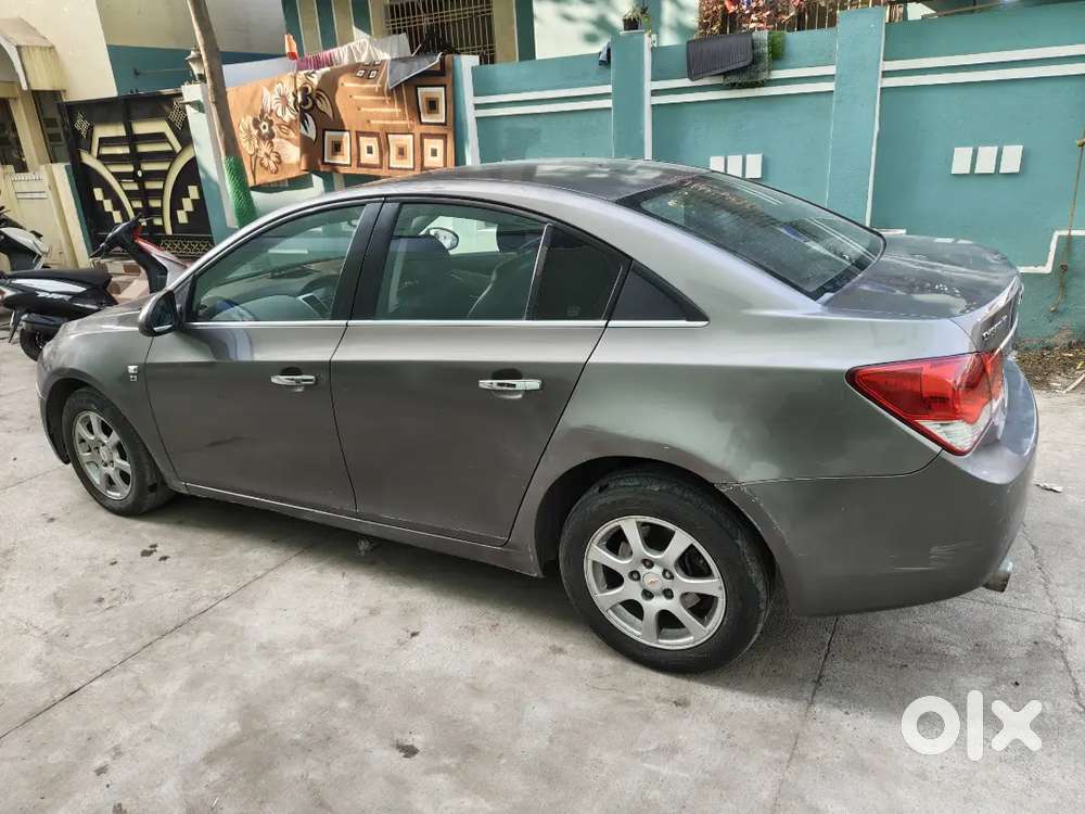 Chevrolet Cruze 2011 Diesel Good Condition