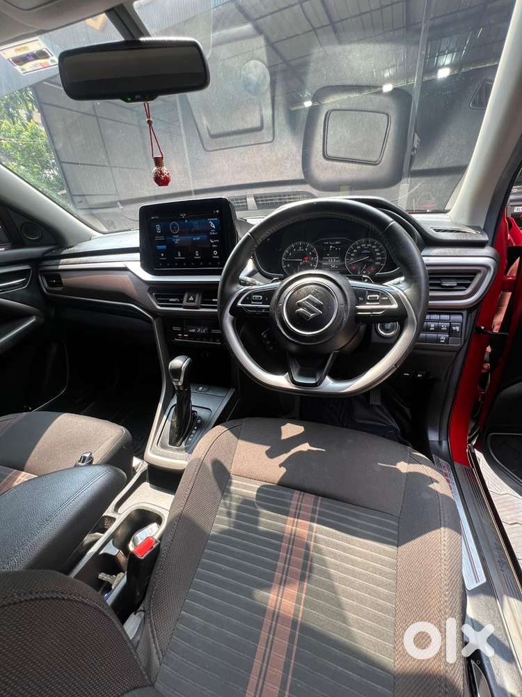 Maruti Brezza Petrol 2024 Automatic