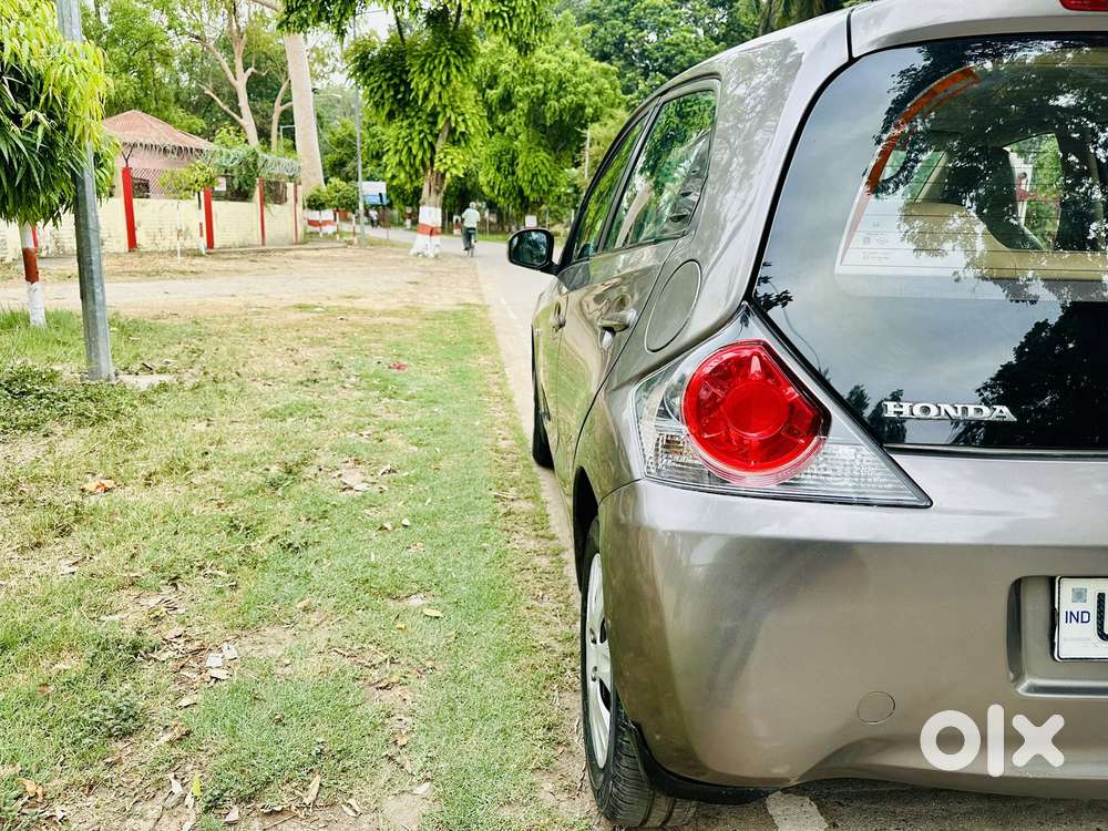 Honda Brio Vx Mt, 2014, Petrol