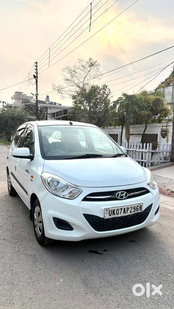 Hyundai I10 Megna 2012 Petrol Driven 67000 Km