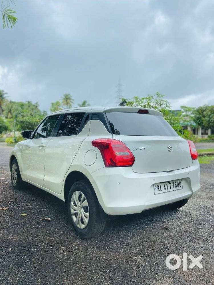 Maruti Suzuki Swift Vxi Ags, 2023, Petrol