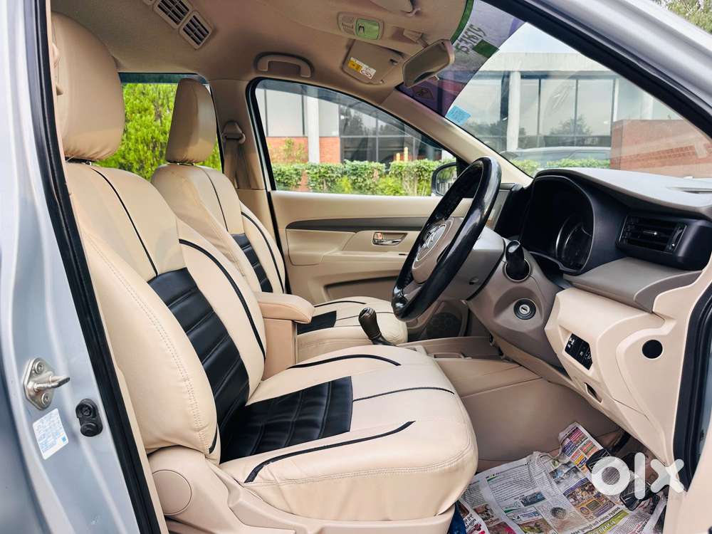 Maruti Suzuki Ertiga Vxi Cng, 2022, Cng & Hybrids