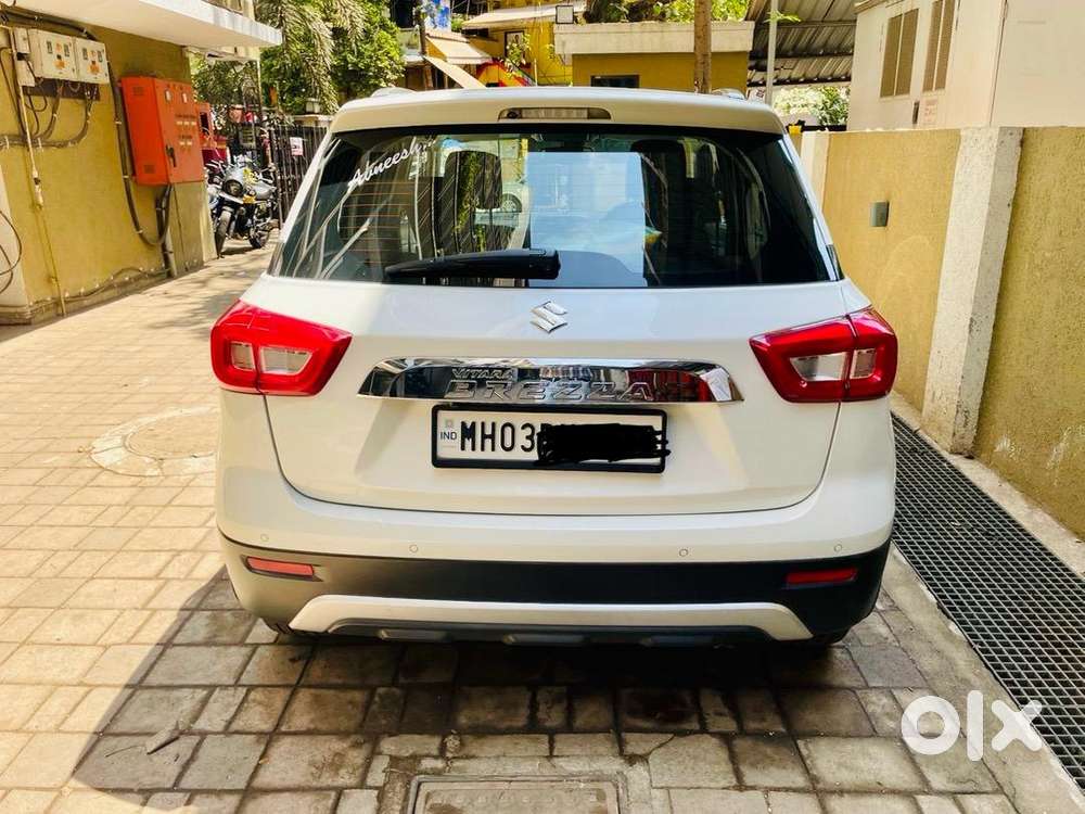 Maruti Suzuki Brezza Zxi+ Petrol Manual (top Variant)