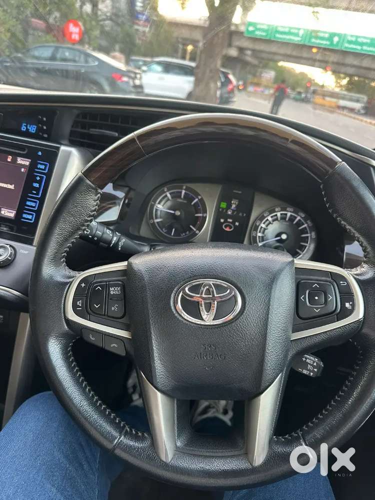 Toyota Innova Crysta 2019
