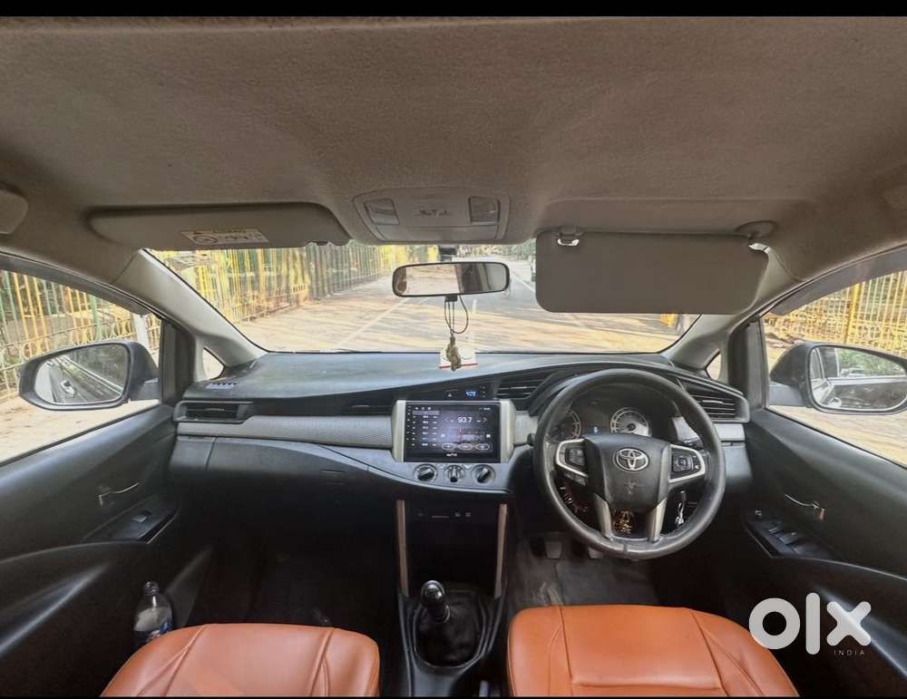 Toyota Innova Crysta 2.4 Gx Limited Edition At 8 Str, 2018, Diesel