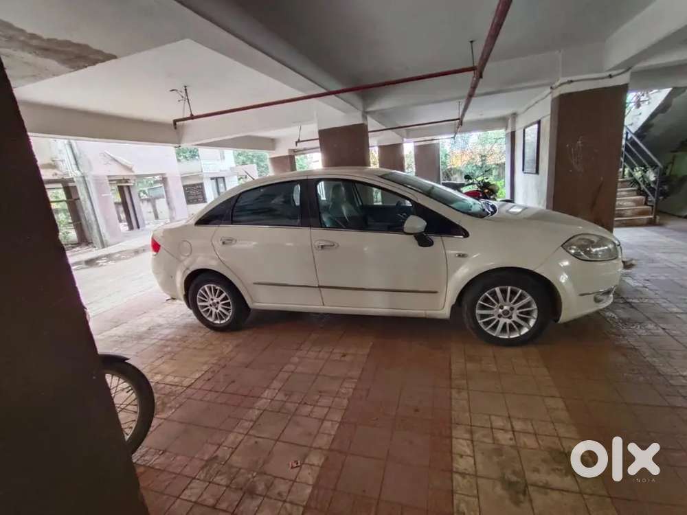 Fiat Linea 2010 Diesel 95000 Km Driven