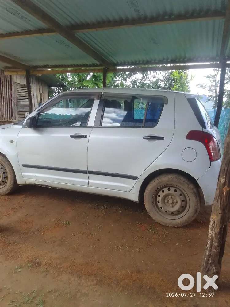 Swift Maruti Suzuki 2010 Automatic Petrol