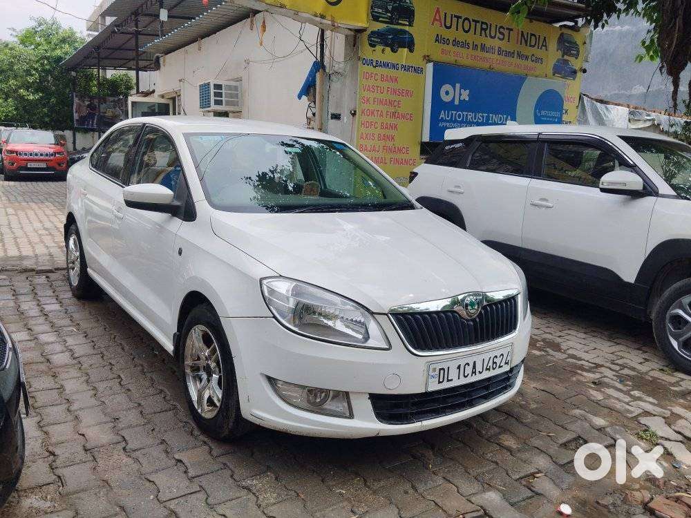 Skoda Rapid 2013-2016 1.6 Mpi Ambition Plus, 2013, Petrol