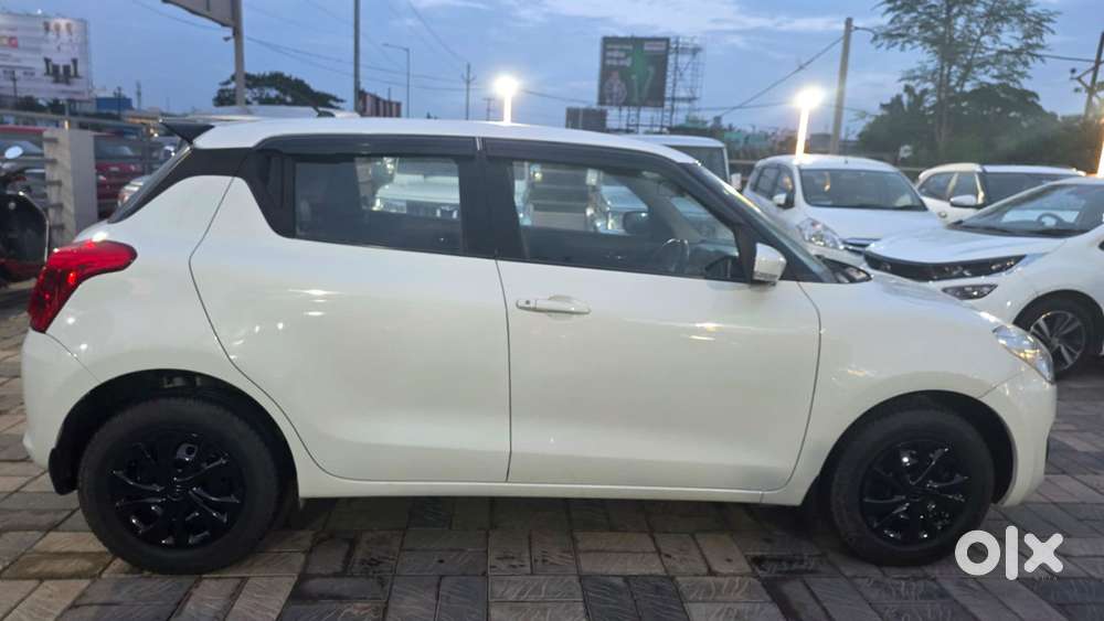 Maruti Suzuki Swift Vxi, 2019, Petrol