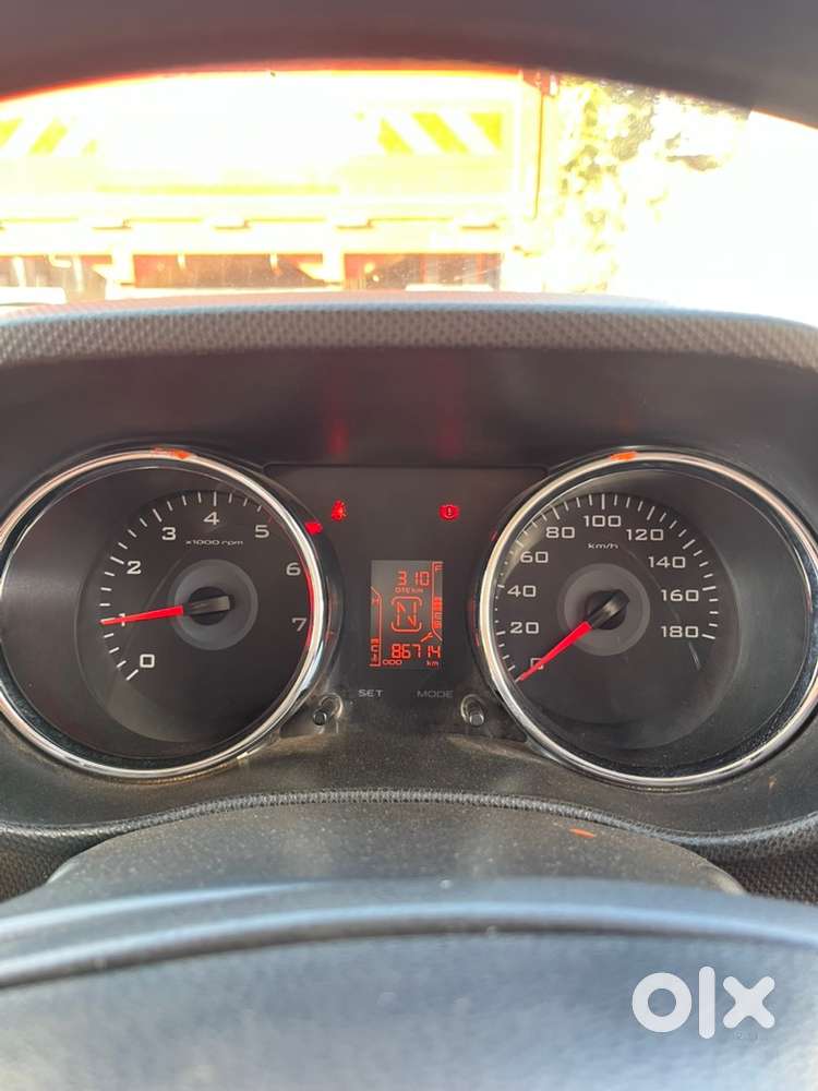 Mahindra Tuv 300 2018 Diesel 81000 Km Driven