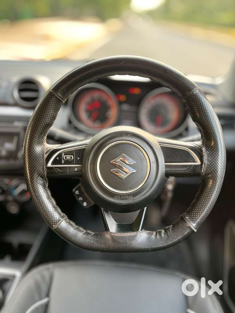 Maruti Suzuki Swift Vxi Ags, 2019, Petrol