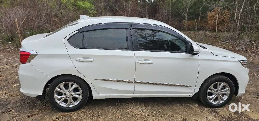 Honda Amaze 2nd Gen 2018 Petrol Well Maintained