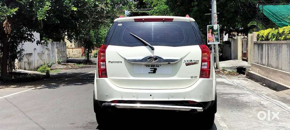 Mahindra XUV500 2.2 W10, 2017, Diesel