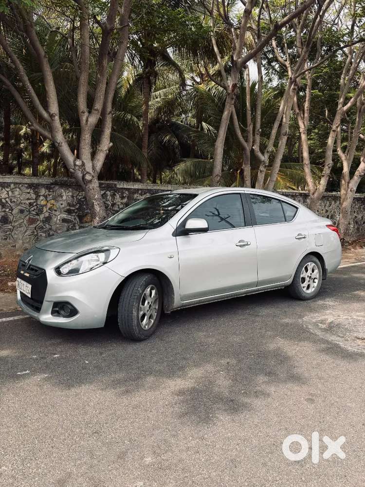 Renault Scala 2013 Top Model