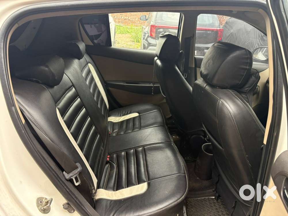 Hyundai I20 Diesel Manual 2012