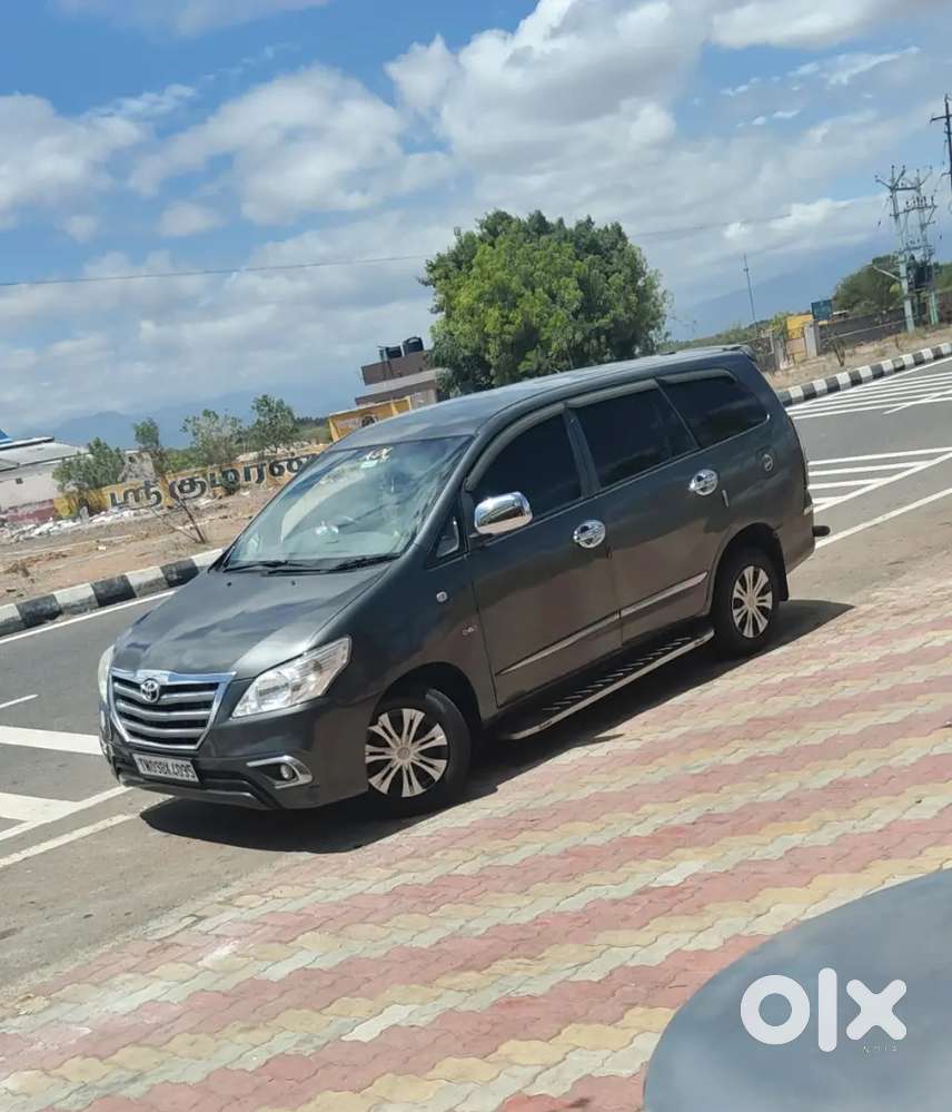 Toyota Innova 2011 Diesel 4th