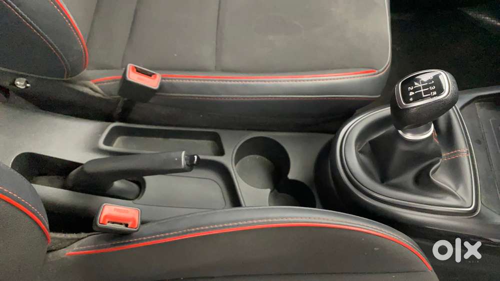 Hyundai Grand I10 Nios Sportz 1.0 Turbo Gdi, 2022, Petrol