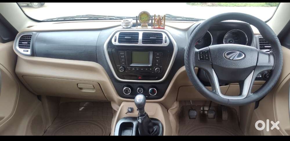 Mahindra Tuv 300 T8, 2017, Diesel