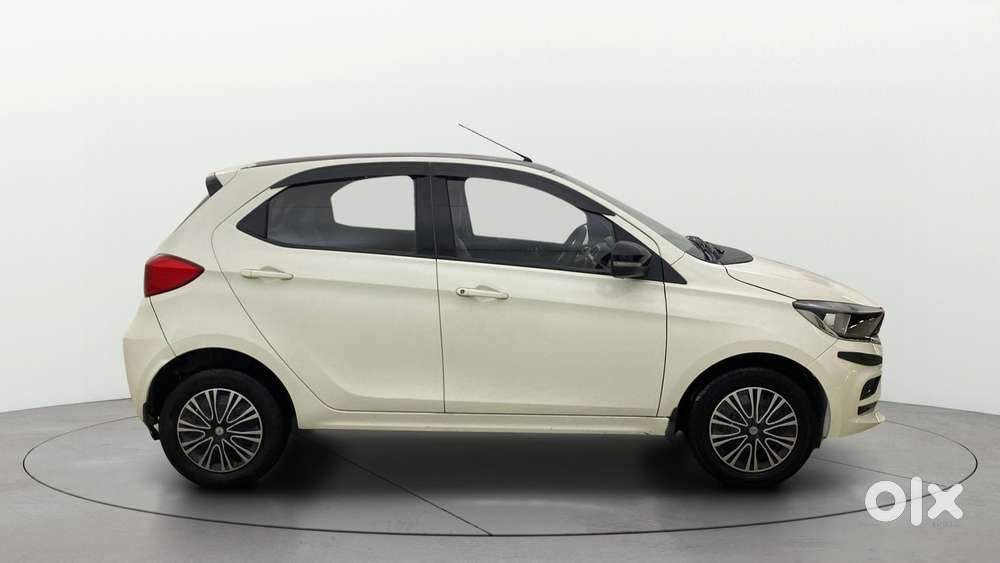 Tata Tiago 1.2 Revotron Xt Cng, 2022, Cng & Hybrids