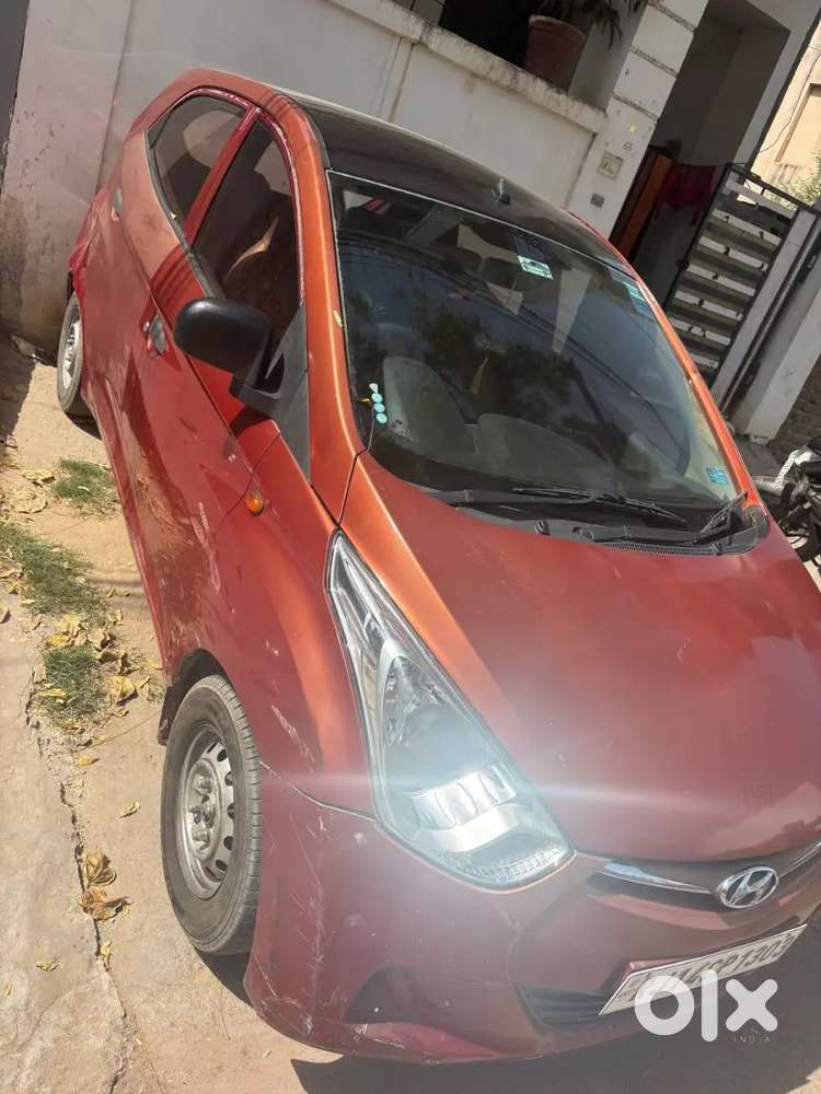 Hyundai Eon 2012 Petrol Well Maintained