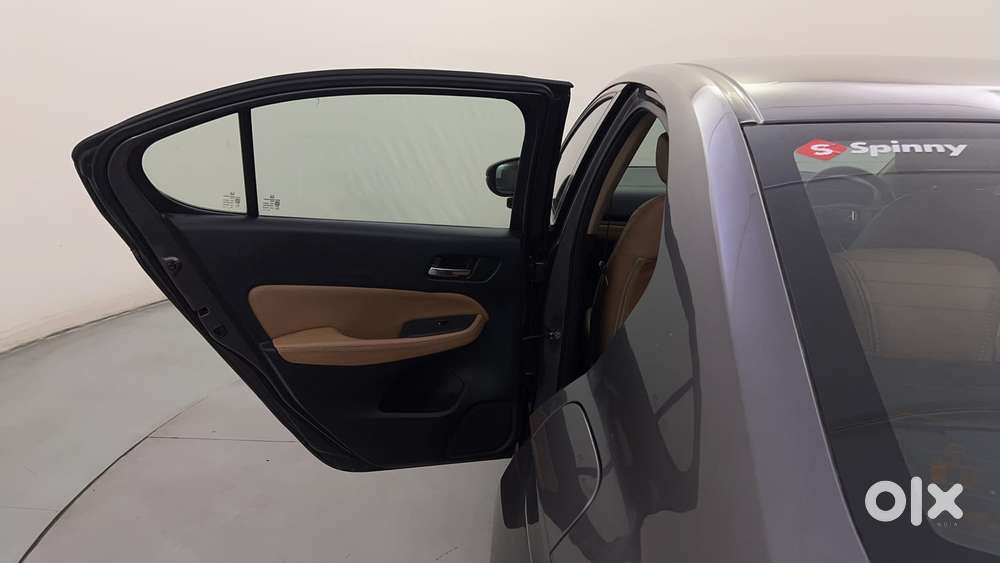 Honda City 1.5 Zx Cvt I-vtec, 2021, Petrol