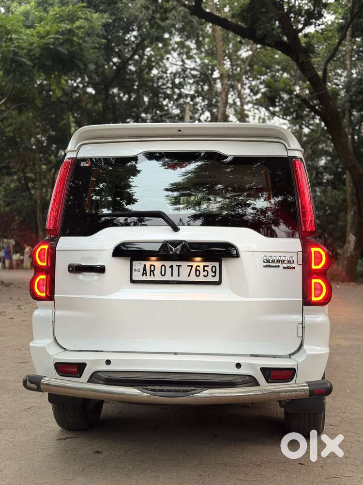 Mahindra Scorpio Classic 2.2 S 11 Mt 7 Str, 2024, Diesel