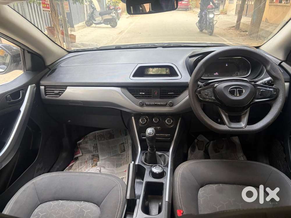 Tata Nexon 1.5 Revotorq Xm, 2020, Petrol