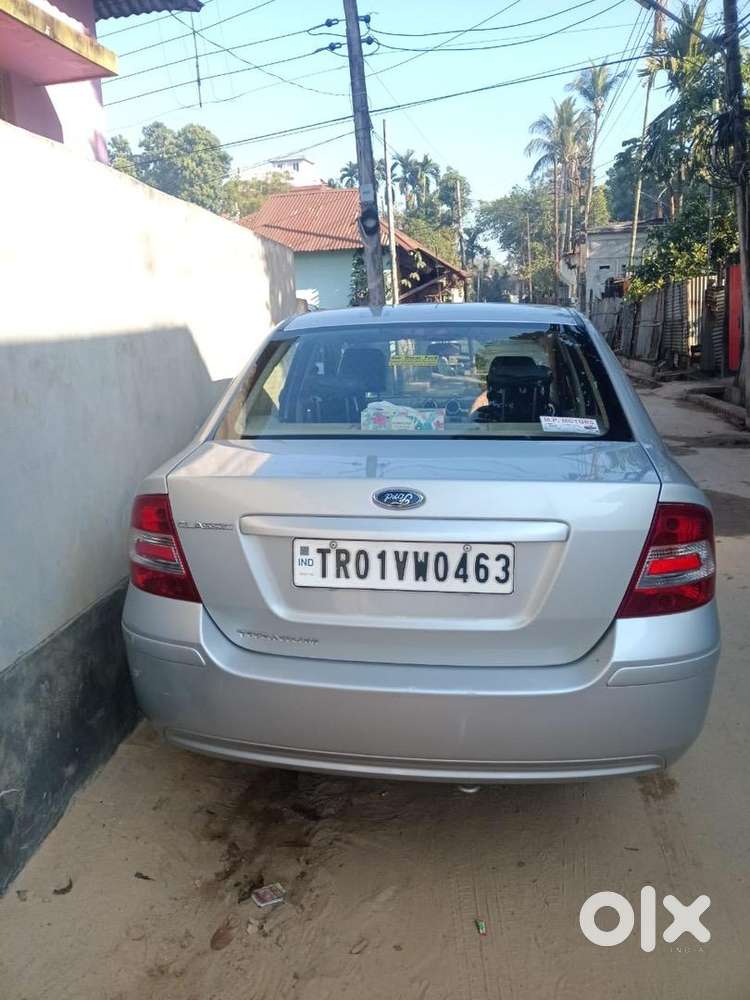 Ford Classic 2012 Petrol Well Maintained