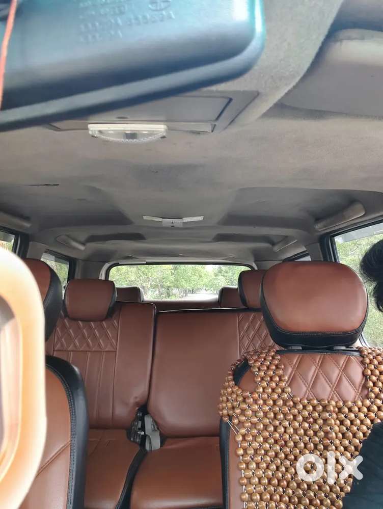Mahindra Xylo 2011