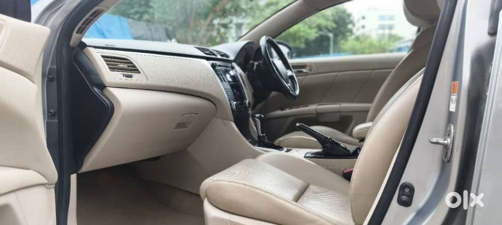 Maruti Suzuki Kizashi Cvt, 2011, Petrol