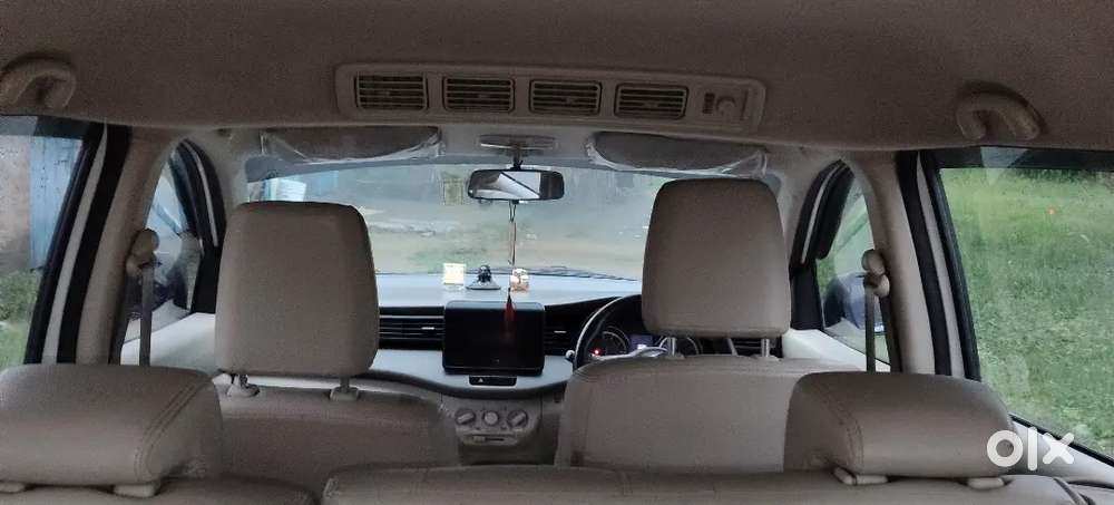Maruti Suzuki Ertiga Vxi 2023