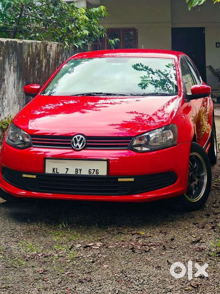 Volkswagen Vento 1.6 Diesel Tdi  (2013)