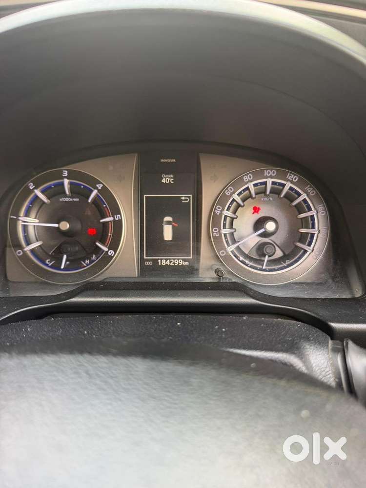 Toyota Innova Crysta 2016