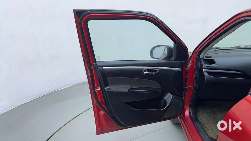 Maruti Suzuki Swift Vvt Vxi, 2012, Petrol