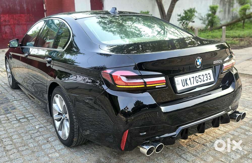 Bmw 5 Series 2.0 520i Luxury Line, 2018, Petrol
