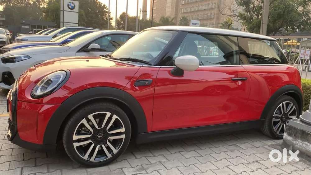 2025 Registeredmini 3 Door 2025 Petrol 19000 Km Driven