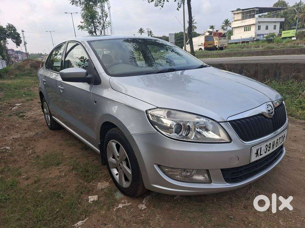 Skoda Rapid 1.6 Mpi Mt Active, 2015, Petrol
