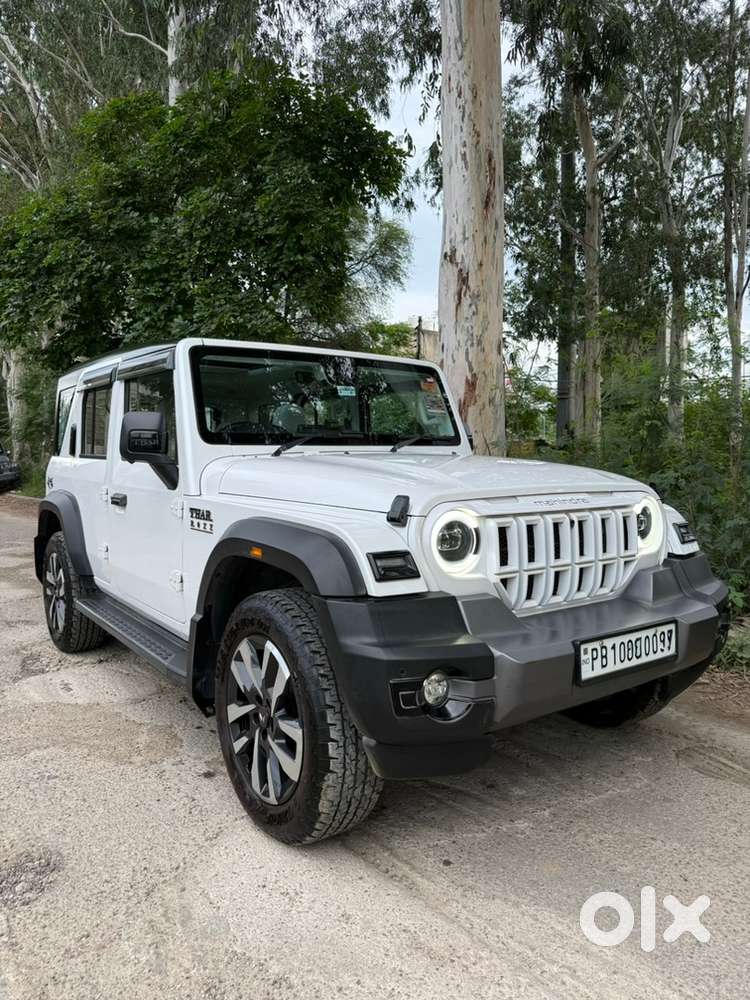 Mahindra Thar Roxx Diesel 2025