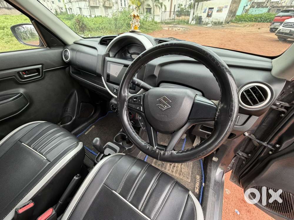 Maruti Suzuki S-presso Vxi, 2023, Petrol