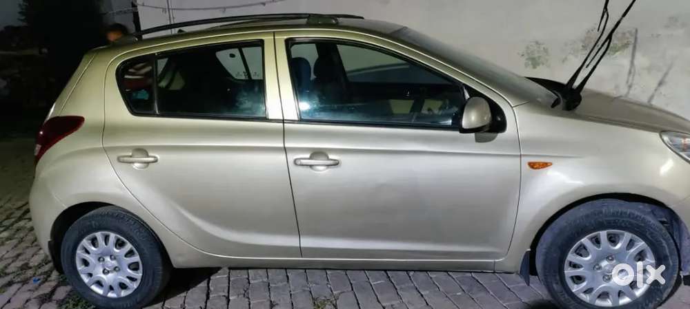 Hyundai I20 2011 Petrol Well Maintained