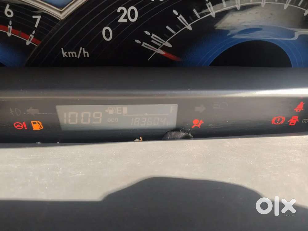 Toyota Etios 2015 Diesel 180000 Km Driven