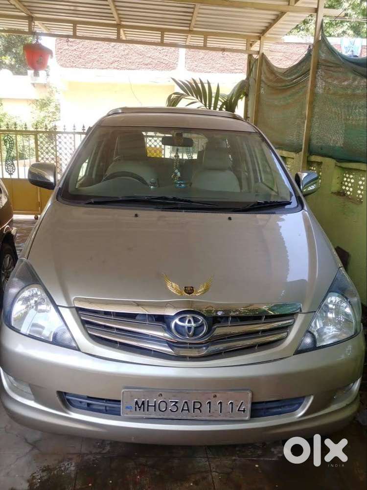 Toyota Ceo Co. Maintained 2008 Innova 2.5v Diesel 2.25l Km City 14kmpl