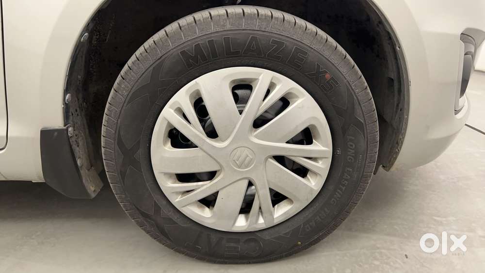 Maruti Suzuki Swift Vvt Vxi, 2016, Petrol